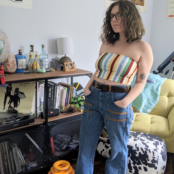 Meet your Posher, Zoe - Picture 3 of 4